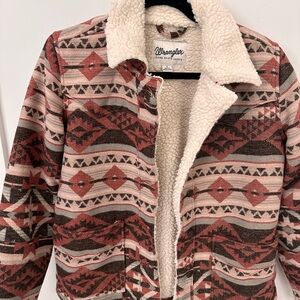 Wrangler Women's Sherpa Lined Jacquard Barn Jacket - Retro Vintage Red and Cream